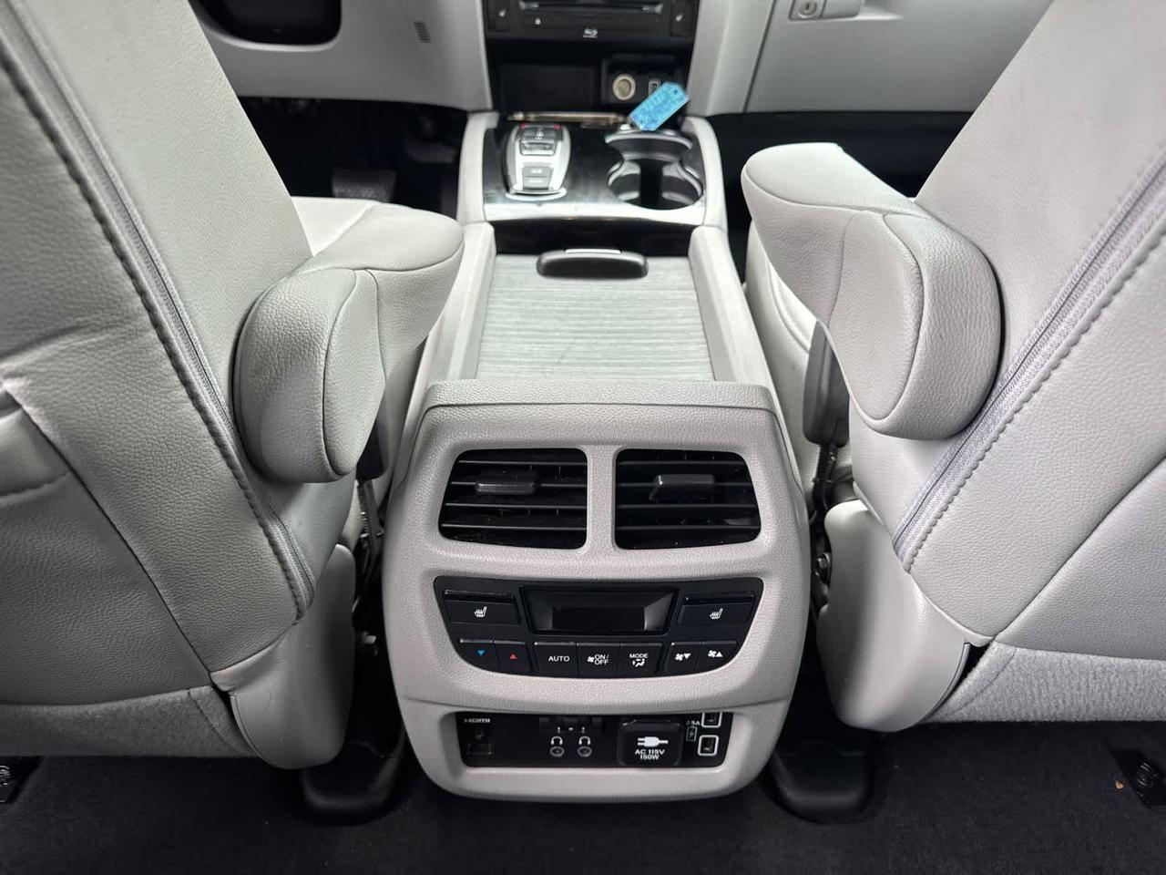 2019 Honda Pilot Touring 8-Passenger Dartmouth MA