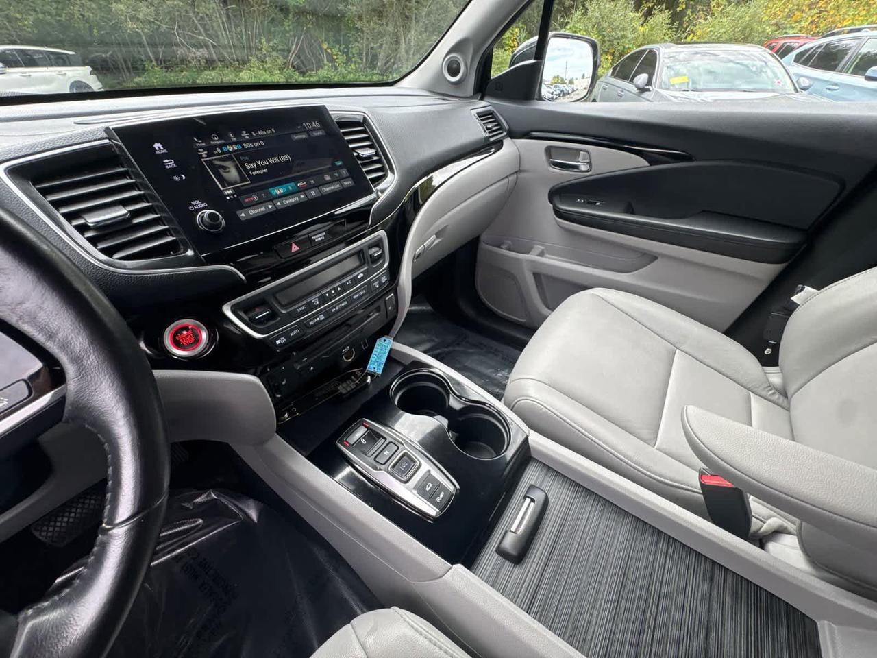 2019 Honda Pilot Touring 8-Passenger Dartmouth MA
