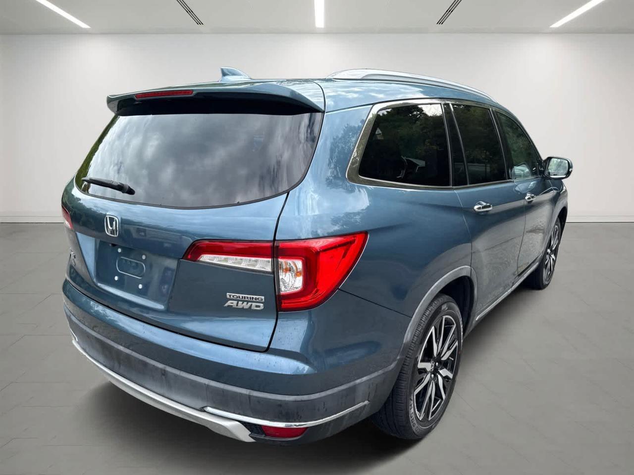 2019 Honda Pilot Touring 8-Passenger Dartmouth MA