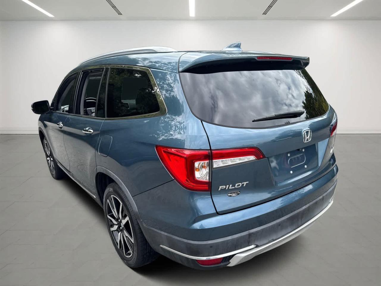 2019 Honda Pilot Touring 8-Passenger Dartmouth MA