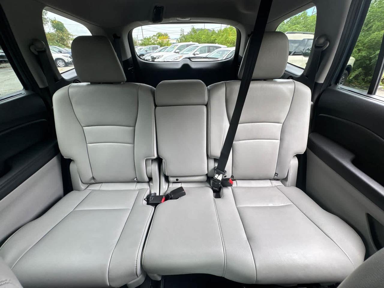 2019 Honda Pilot Touring 8-Passenger Dartmouth MA