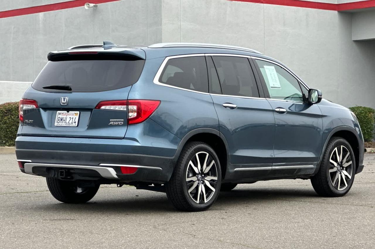 2019 Honda Pilot Touring 8-Passenger