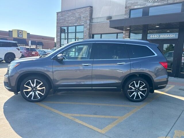 2019 Honda Pilot Touring 8-Passenger