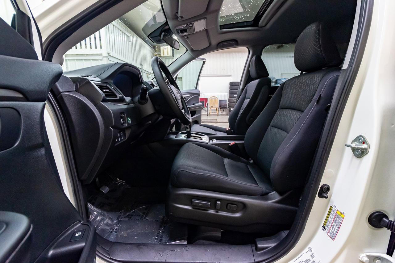 2019 Honda Ridgeline 4x4 Crew Cab Sport Roof BCam Red Deer AB