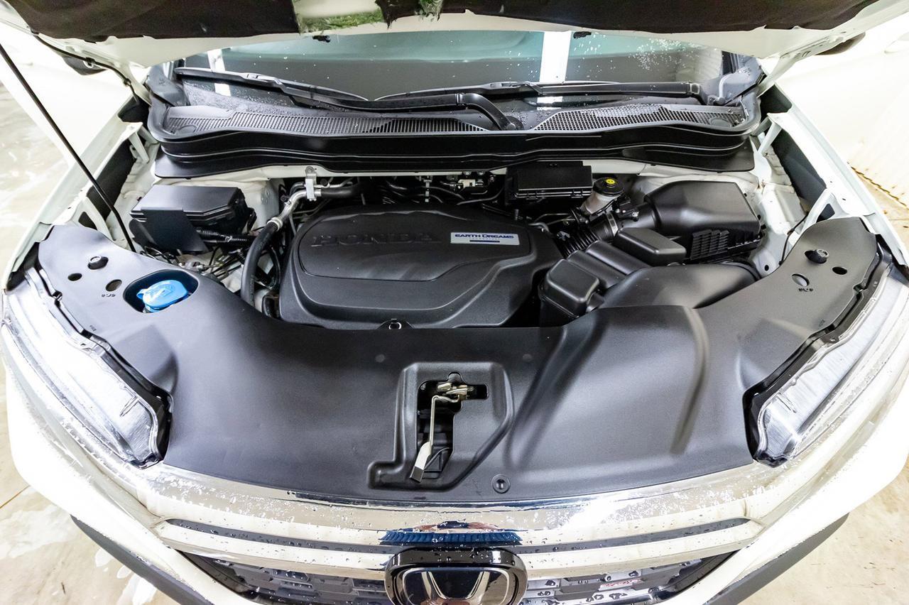 2019 Honda Ridgeline 4x4 Crew Cab Sport Roof BCam Red Deer AB