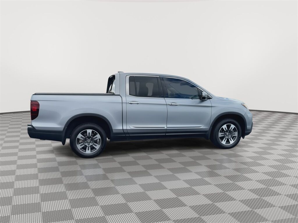 2019 Honda Ridgeline RTL-E photo 6