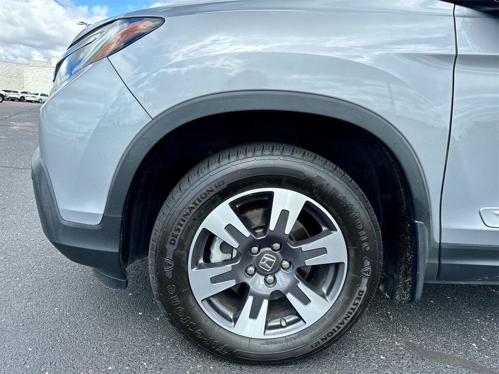 2019 Honda Ridgeline RTL-E photo 7