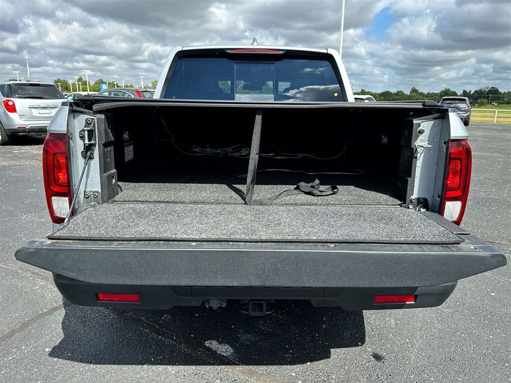 2019 Honda Ridgeline RTL-E photo 20