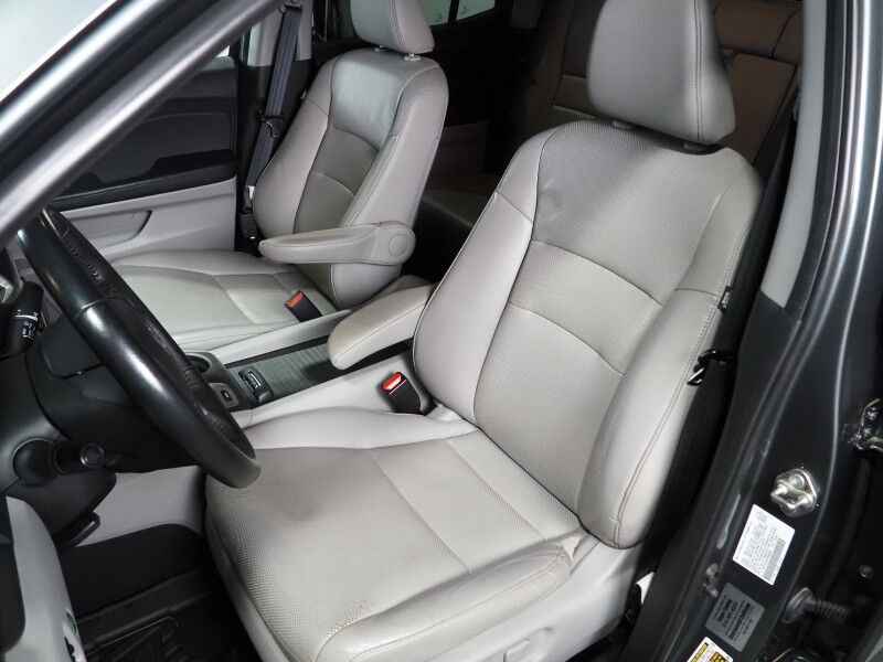 2019 Honda Ridgeline RTL-T *NAVIGATION, BACKUP-CAMERA, COLOR TOUCHSCREEN, MOONROOF, LEATHER, HEATED SEATS, REMOTE START, KEYLESS ENTRY, ALLOY WHEELS, ANDROID & APPLE Round Rock TX