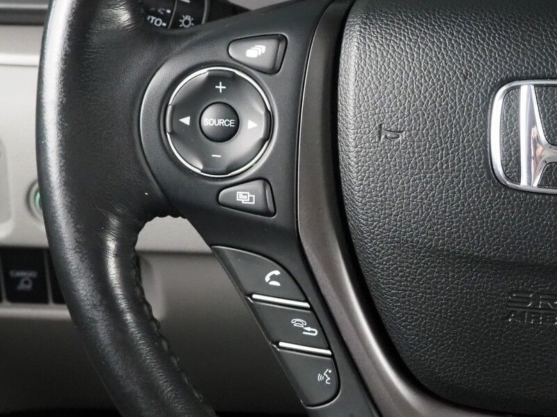 2019 Honda Ridgeline RTL-T *NAVIGATION, BACKUP-CAMERA, COLOR TOUCHSCREEN, MOONROOF, LEATHER, HEATED SEATS, REMOTE START, KEYLESS ENTRY, ALLOY WHEELS, ANDROID & APPLE Round Rock TX