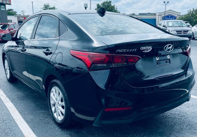 2019 Hyundai Accent - SD SEL