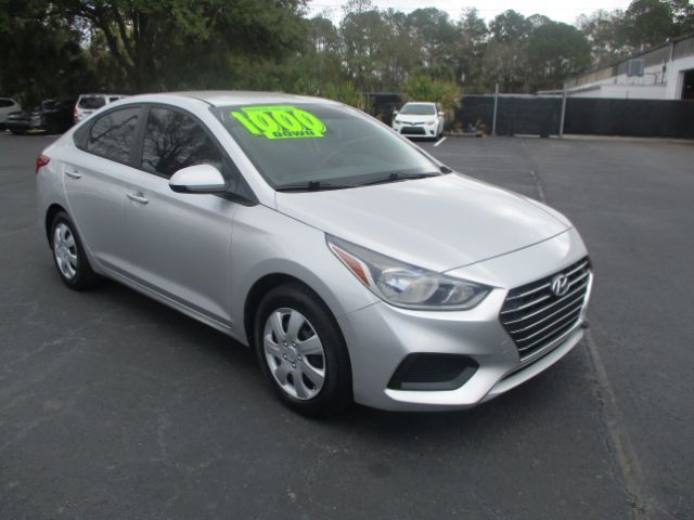 2019 Hyundai Accent SE