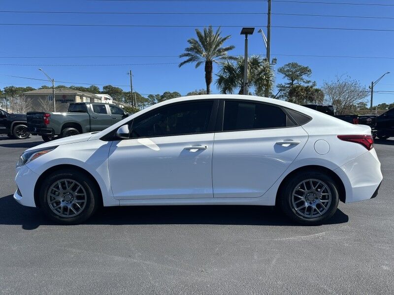 2019 Hyundai Accent SE