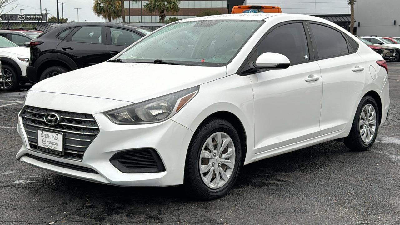 2019 Hyundai Accent SE