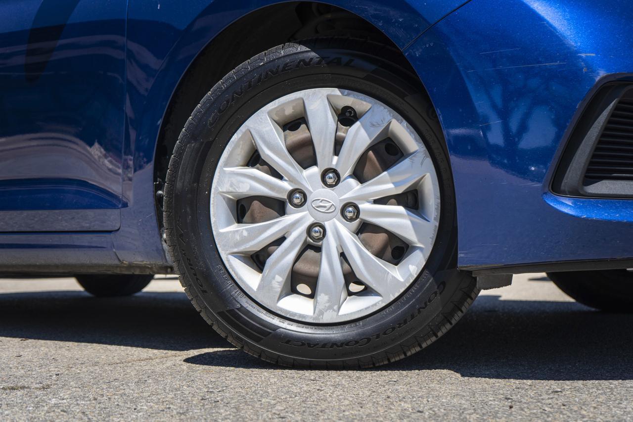 2019 Hyundai Accent SE