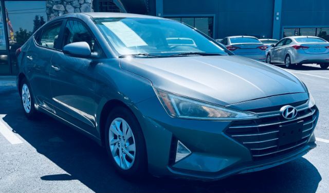 2019 Hyundai Elantra - NAM SE