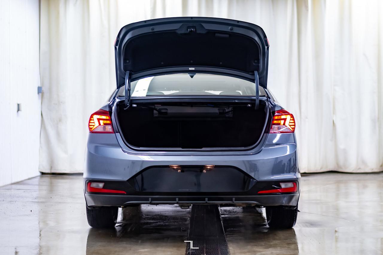 2019 Hyundai Elantra Luxury Leather Roof BCam Red Deer AB