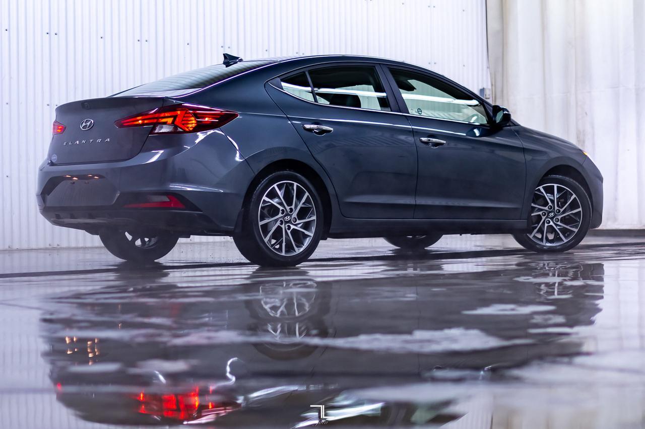 2019 Hyundai Elantra Luxury Leather Roof BCam Red Deer AB