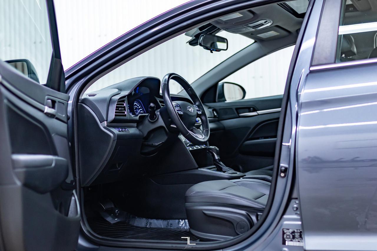 2019 Hyundai Elantra Luxury Leather Roof BCam Red Deer AB