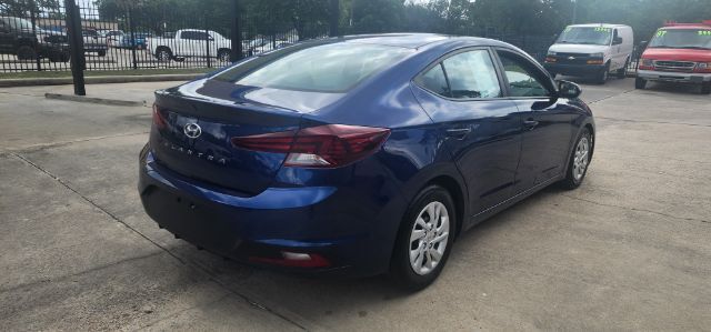 2019 Hyundai Elantra SE 6M Houston TX