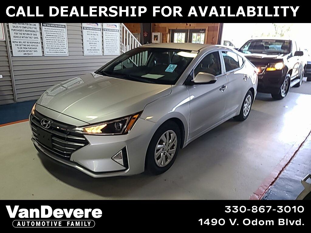 2019 Hyundai Elantra SE Akron