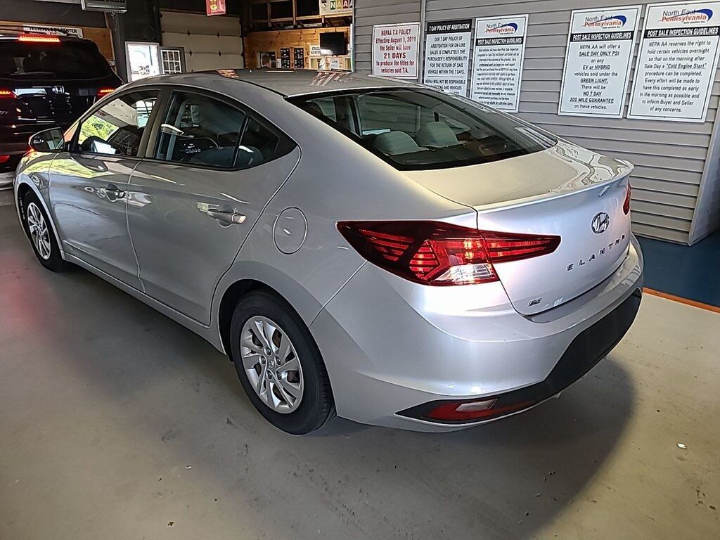 2019 Hyundai Elantra SE Akron