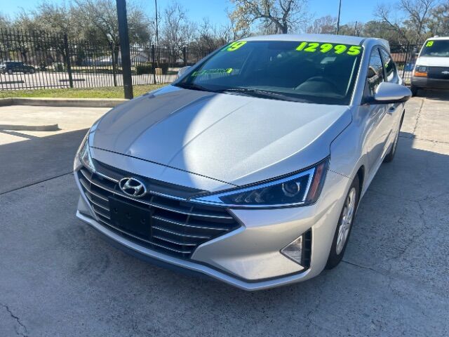 2019 Hyundai Elantra SE