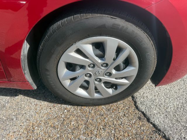 2019 Hyundai Elantra SE Terrell TX