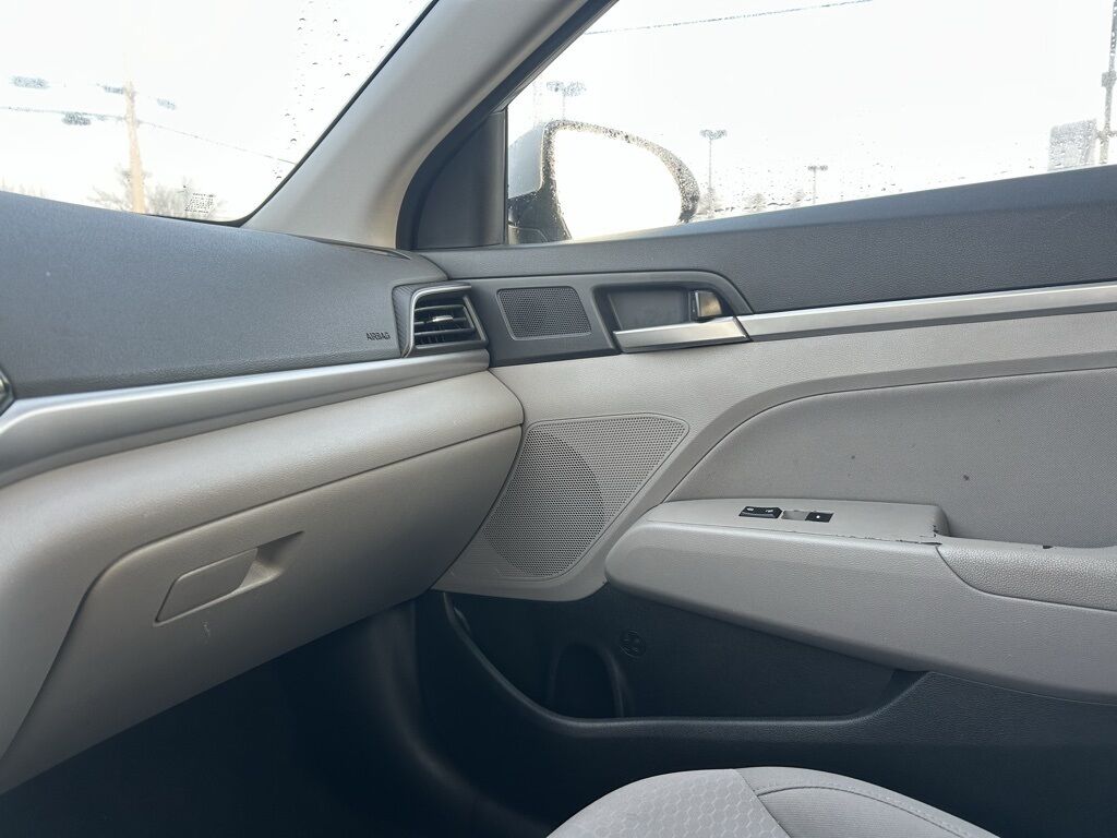 2019 Hyundai Elantra SEL Crestwood KY