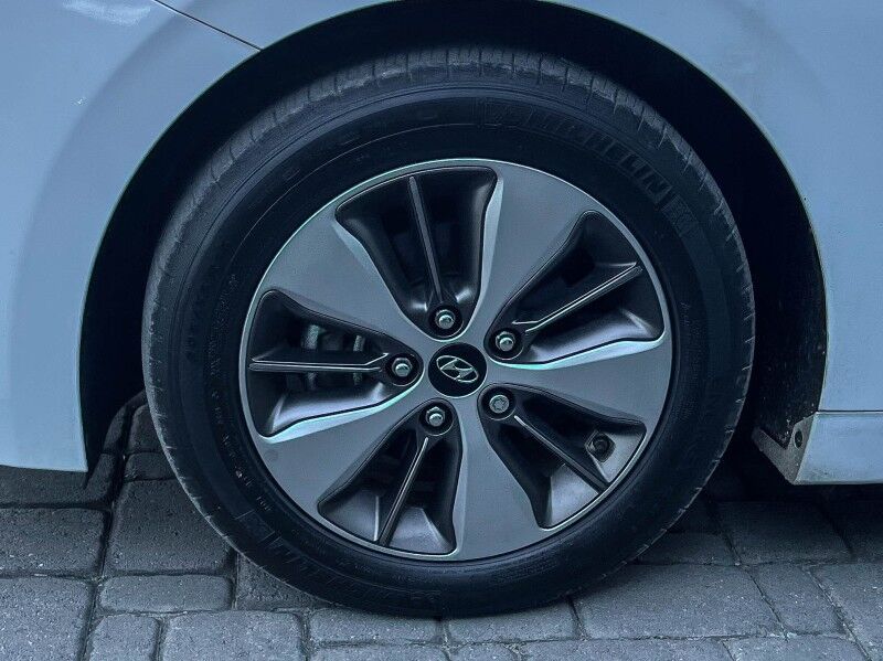 2019 Hyundai Ioniq Plug-In Hybrid Limited Wilmington NC