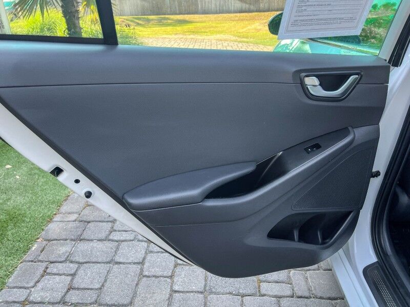 2019 Hyundai Ioniq Plug-In Hybrid Limited Wilmington NC