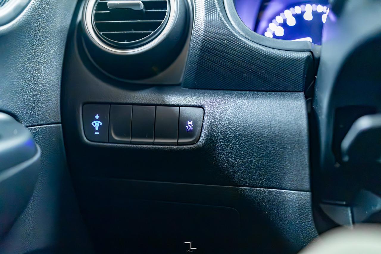 2019 Hyundai Kona AWD Essential HSeat BCam Red Deer AB