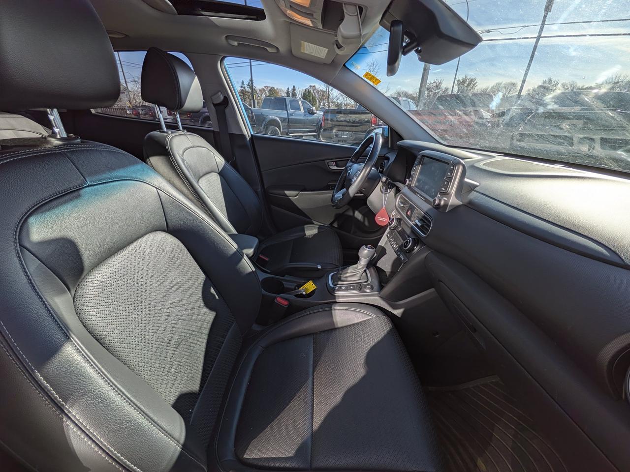 2019 Hyundai Kona Ultimate AWD | Low KMs | Premium Leather | Power Sunroof | HUD | NAV | 8IN Touchscreen Redwater AB