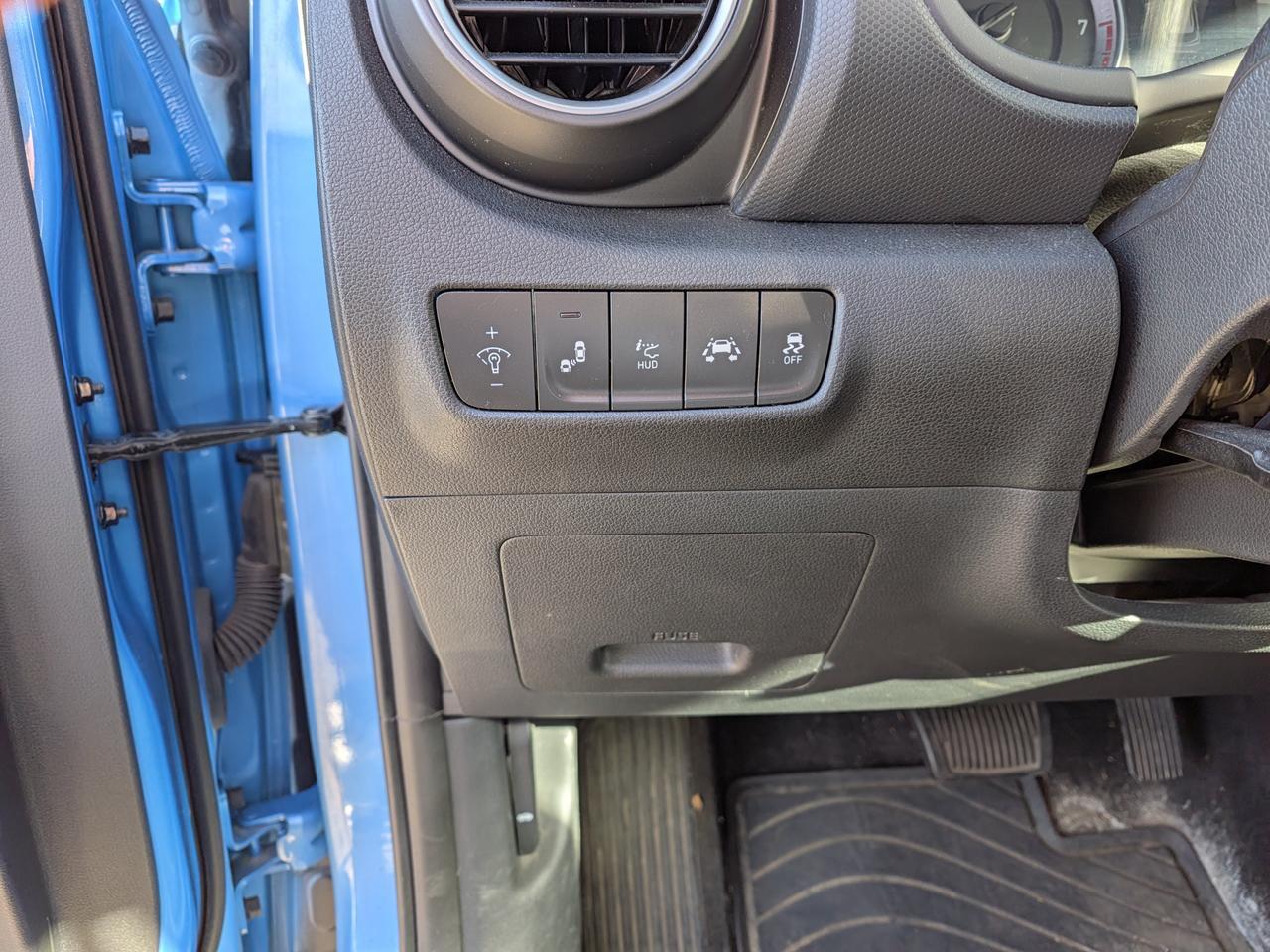 2019 Hyundai Kona Ultimate AWD | Low KMs | Premium Leather | Power Sunroof | HUD | NAV | 8IN Touchscreen Redwater AB
