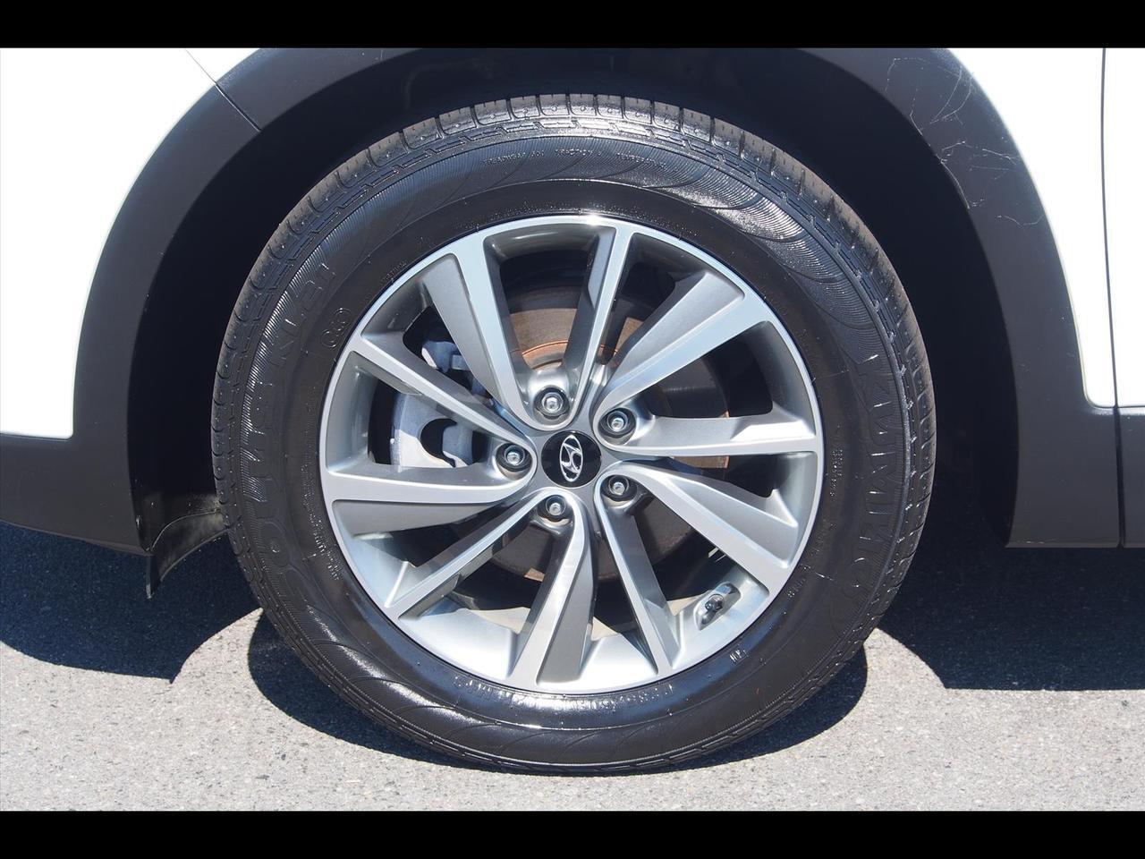 2019 Hyundai SANTA FE Ultimate 2.4L