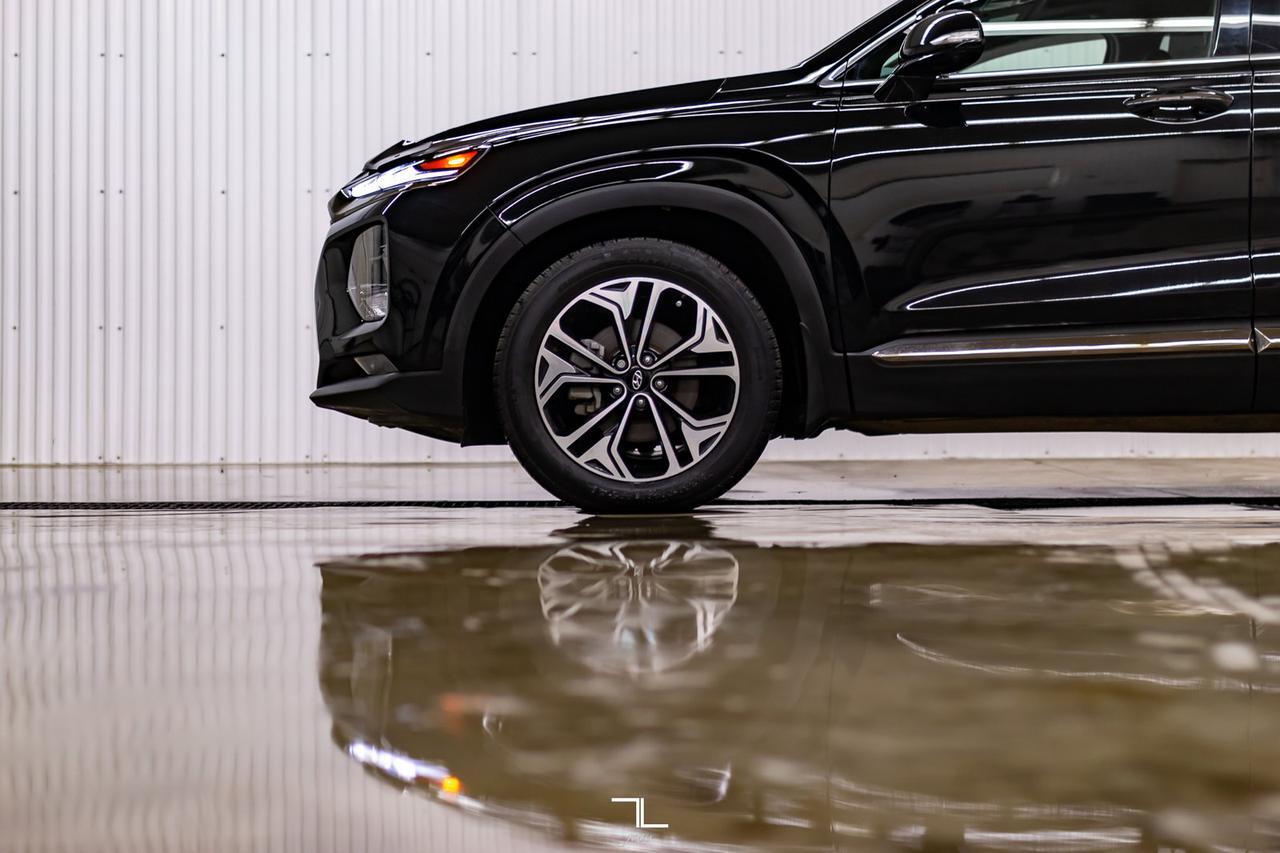 2019 Hyundai Santa Fe AWD Ultimate Leather Roof Nav BCam Red Deer AB