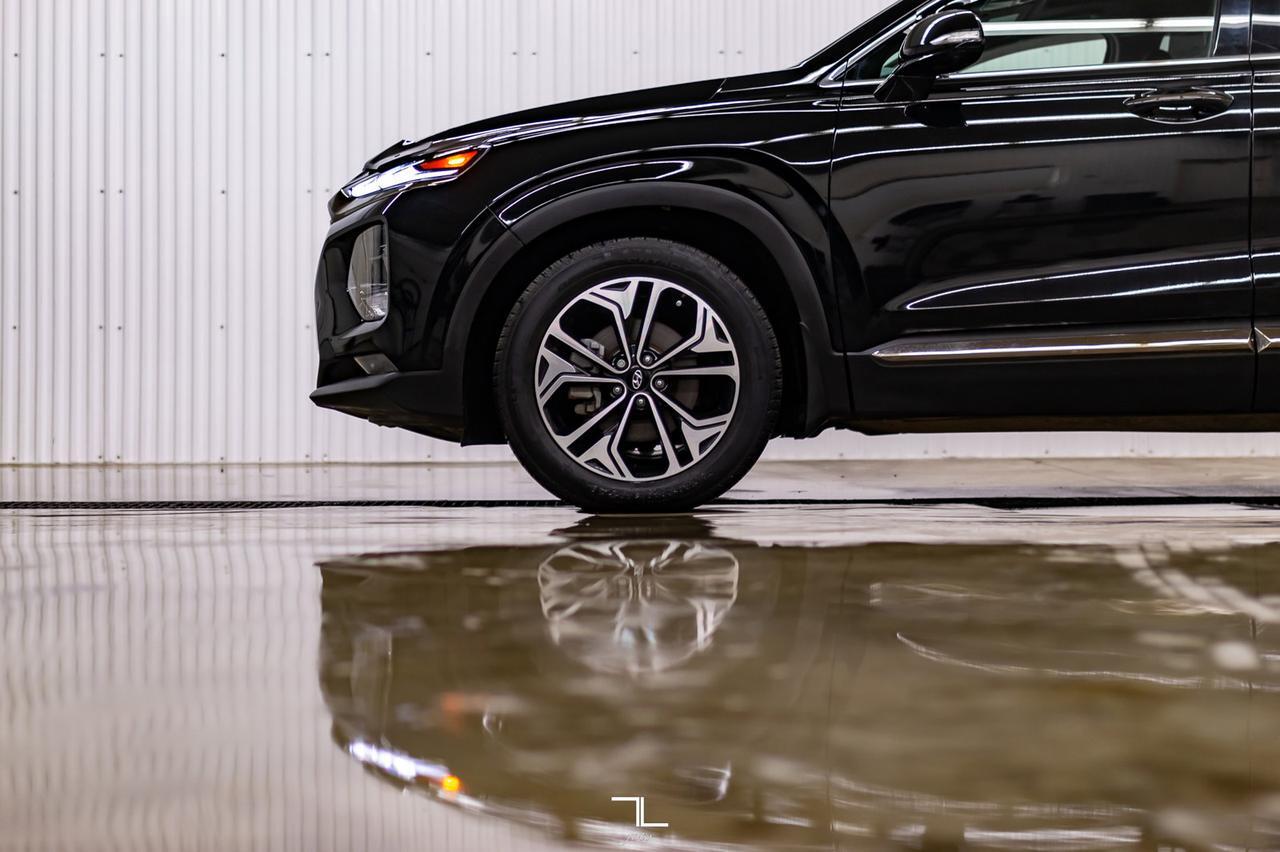 2019 Hyundai Santa Fe AWD Ultimate Leather Roof Nav BCam Red Deer AB
