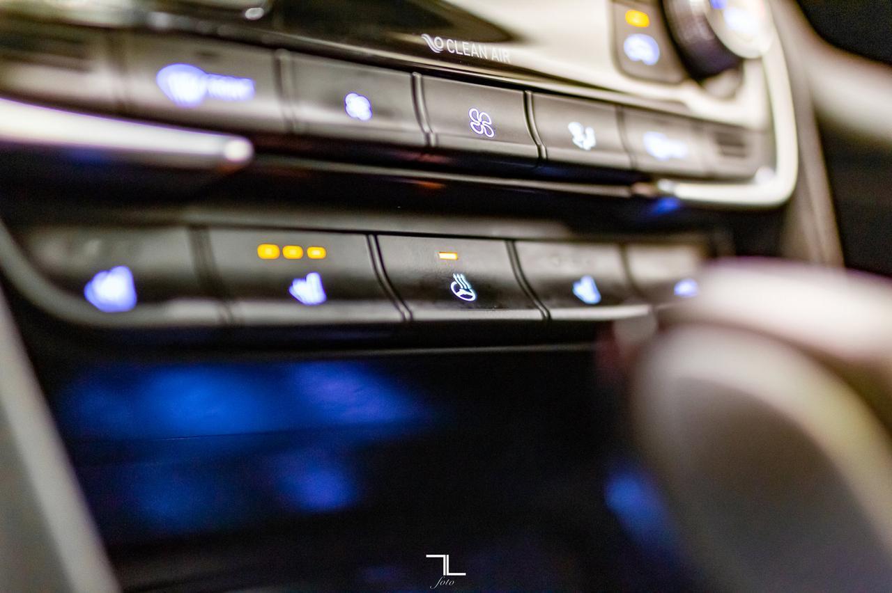 2019 Hyundai Santa Fe AWD Ultimate Leather Roof Nav BCam Red Deer AB