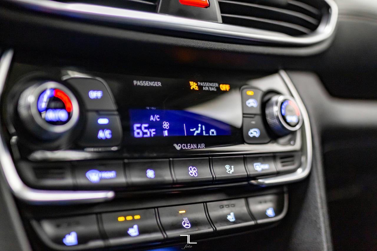 2019 Hyundai Santa Fe AWD Ultimate Leather Roof Nav BCam Red Deer AB