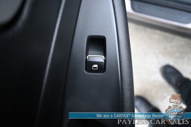 2019 Hyundai Santa Fe SE / AWD / Lane Departure & Blind Spot Alert / Apple CarPlay & Android Auto / Bluetooth / Backup Camera / Air Conditioning / Keyless Entry / 27 MPG / Studless Winter Tires Anchorage AK 2019 Hyundai Santa Fe SE / AWD / Lane Departure & Blind Spot Alert / Apple CarPlay & Android Auto / Bluetooth / Backup Camera / Air Conditioning / Keyless Entry / 27 MPG / Studless Winter Tires Anchorage AK