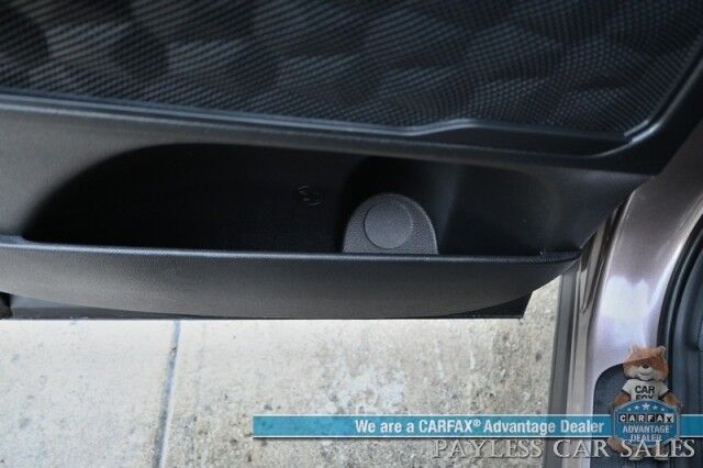 2019 Hyundai Santa Fe SE / AWD / Lane Departure & Blind Spot Alert / Apple CarPlay & Android Auto / Bluetooth / Backup Camera / Air Conditioning / Keyless Entry / 27 MPG / Studless Winter Tires Anchorage AK 2019 Hyundai Santa Fe SE / AWD / Lane Departure & Blind Spot Alert / Apple CarPlay & Android Auto / Bluetooth / Backup Camera / Air Conditioning / Keyless Entry / 27 MPG / Studless Winter Tires Anchorage AK