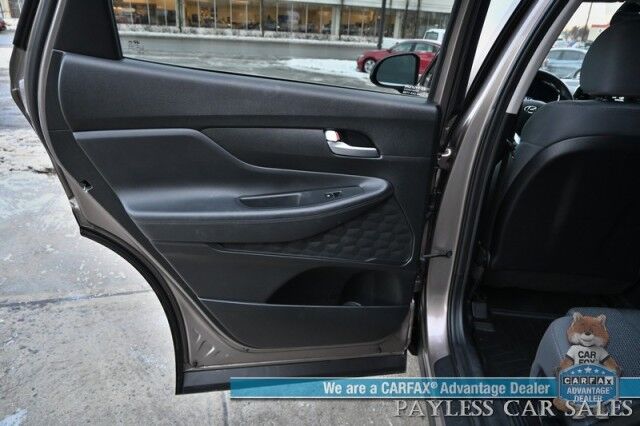 2019 Hyundai Santa Fe SE / AWD / Lane Departure & Blind Spot Alert / Apple CarPlay & Android Auto / Bluetooth / Backup Camera / Air Conditioning / Keyless Entry / 27 MPG / Studless Winter Tires Anchorage AK 2019 Hyundai Santa Fe SE / AWD / Lane Departure & Blind Spot Alert / Apple CarPlay & Android Auto / Bluetooth / Backup Camera / Air Conditioning / Keyless Entry / 27 MPG / Studless Winter Tires Anchorage AK