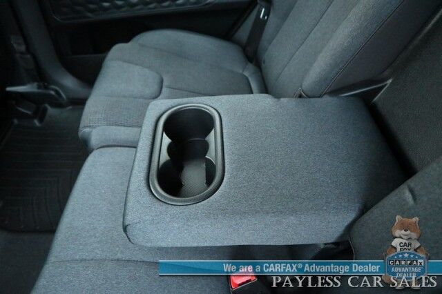 2019 Hyundai Santa Fe SE / AWD / Power Mirrors, Windows & Locks / Lane Departure & Blind Spot Alert / Apple CarPlay & Android Auto / Bluetooth / Backup Camera / Air Conditioning / Keyless Entry / 27 MPG / Studless Winter Tires Anchorage AK 2019 Hyundai Santa Fe SE / AWD / Power Mirrors, Windows & Locks / Lane Departure & Blind Spot Alert / Apple CarPlay & Android Auto / Bluetooth / Backup Camera / Air Conditioning / Keyless Entry / 27 MPG / Studless Winter Tires Anchorage AK