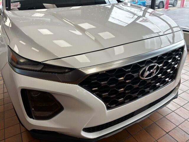 2019 Hyundai Santa Fe SE