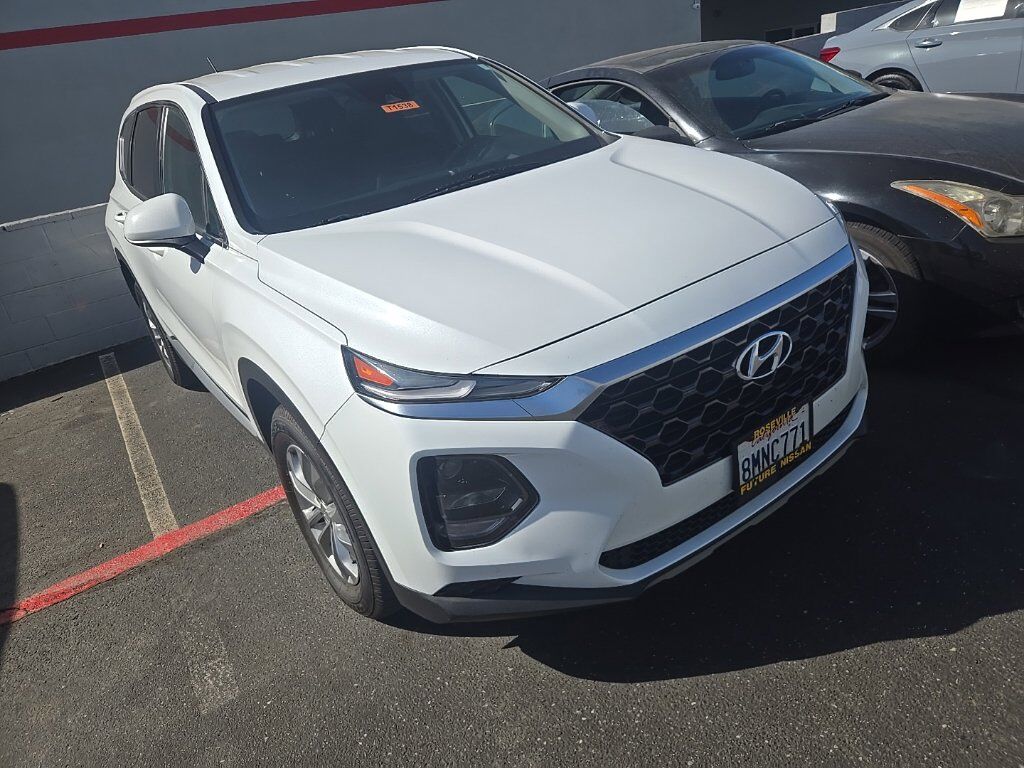 2019 Hyundai Santa Fe SE