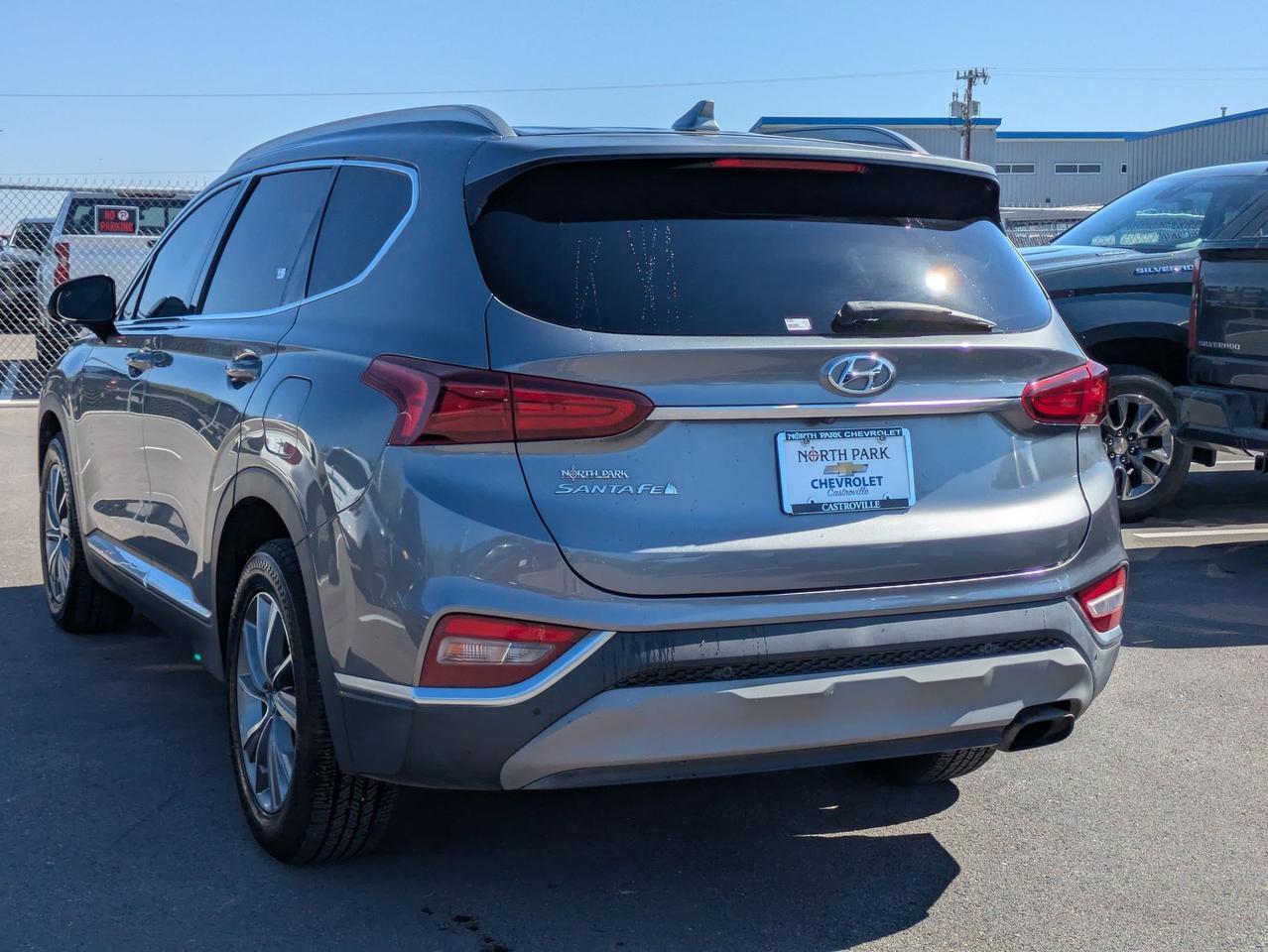 2019 Hyundai Santa Fe SEL Plus Castroville TX