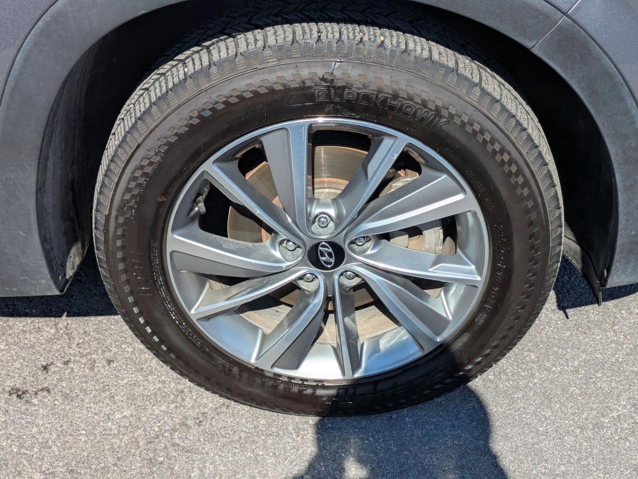 2019 Hyundai Santa Fe SEL Plus Castroville TX