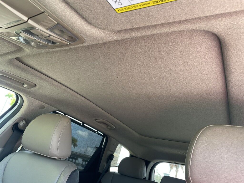 2019 Hyundai Santa Fe ULTIMATE~CLEAN CARFAX~APPLE CAR PLAY/ANDROID AUTO~LEATHER SEATS~ Sarasota FL