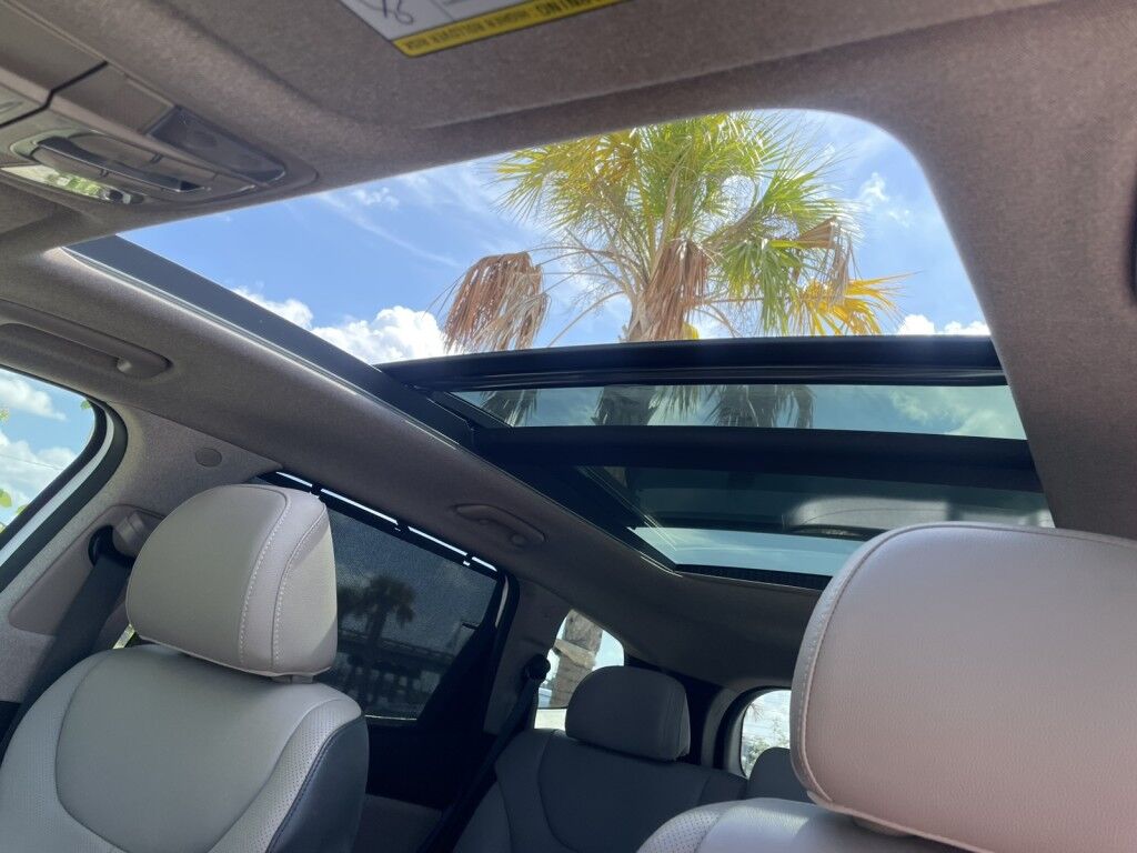 2019 Hyundai Santa Fe ULTIMATE~CLEAN CARFAX~APPLE CAR PLAY/ANDROID AUTO~LEATHER SEATS~ Sarasota FL