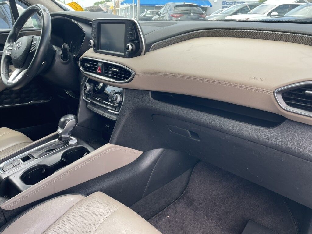 2019 Hyundai Santa Fe ULTIMATE~CLEAN CARFAX~APPLE CAR PLAY/ANDROID AUTO~LEATHER SEATS~SLIDING 2ND ROW SEATS~LANE ASSIST~BLIND SPOT MONITOR~COLLISION AVOIDANCE~ONLINE FINANCE AND SHIPPING AVAILABLE!!!!